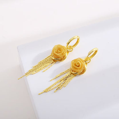 أقراط الشلال الذهبي المورد﻿